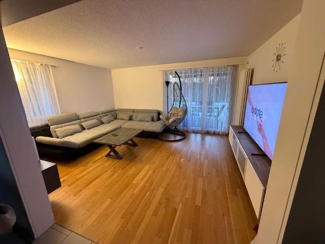 3.5 Zimmer, 75 m², 1. Stock