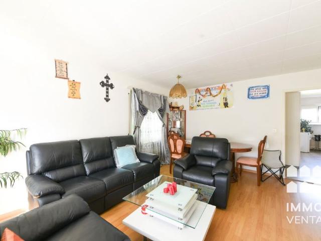 3.5 Zimmer, 75 m², 1. Stock