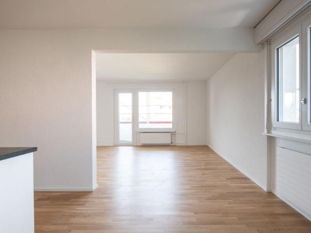 3.5 Zimmer, 75 m², 1. Stock