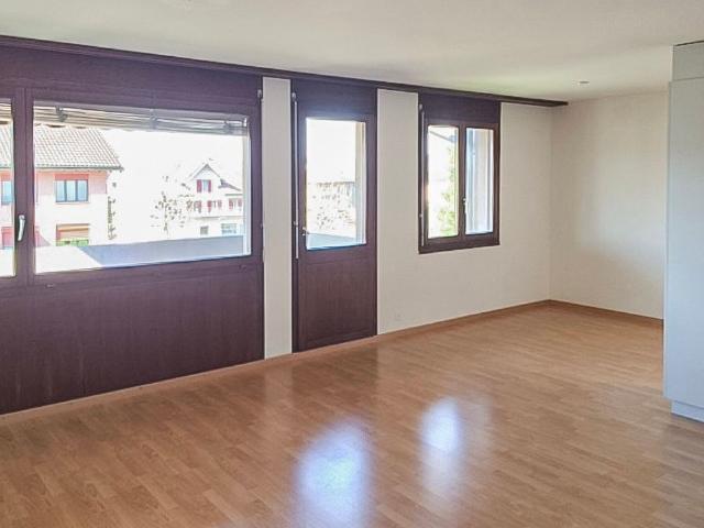 3.5 Zimmer, 75 m², 2. Stock