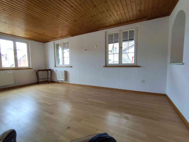 3.5 Zimmer, 75 m², 2. Stock