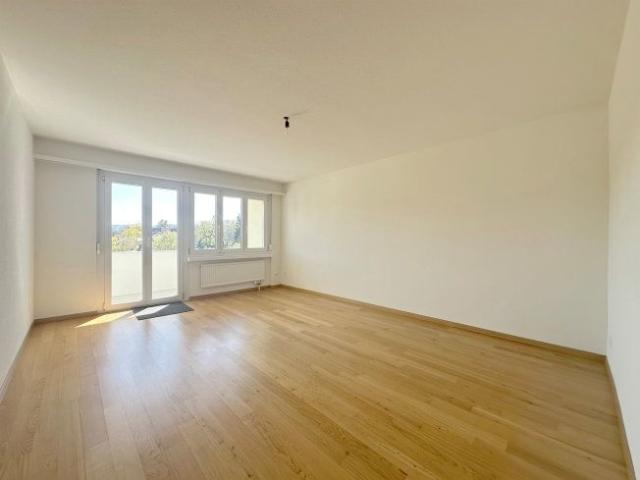 3.5 Zimmer, 75 m², 2. Stock
