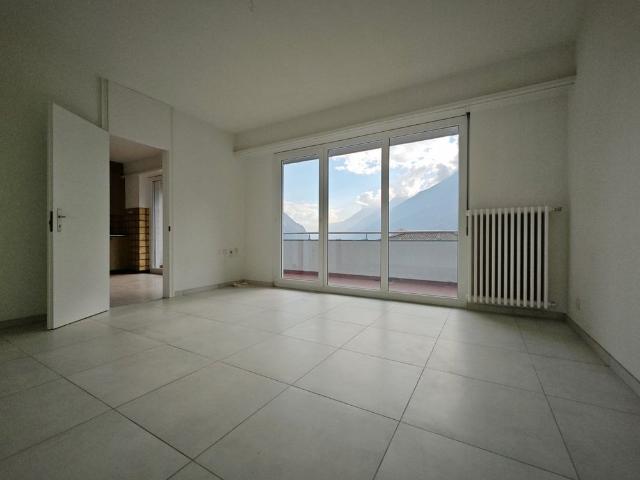 3.5 Zimmer, 75 m², 2. Stock