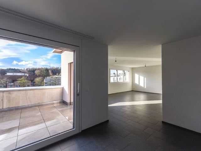 3.5 Zimmer, 75 m², 2. Stock