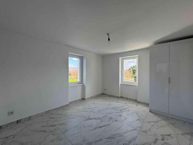 3.5 Zimmer, 75 m², EG