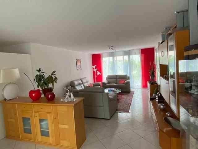 3.5 Zimmer, 75 m², EG