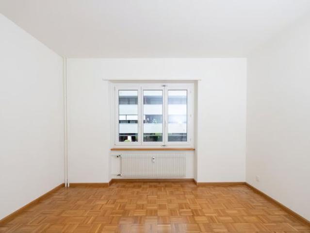 3.5 Zimmer, 76 m², 1. Stock