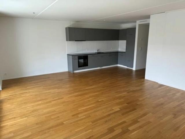 3.5 Zimmer, 76 m², 2. Stock