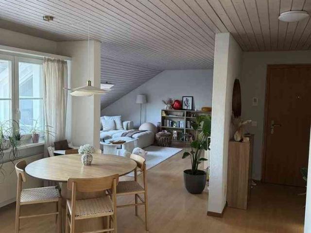 3.5 Zimmer, 76 m², 2. Stock