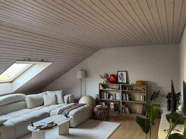 3.5 Zimmer, 76 m², 2. Stock