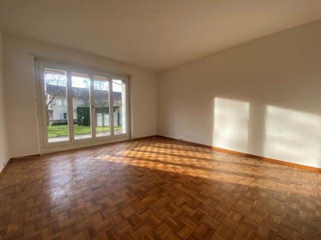 3.5 Zimmer, 76 m², EG