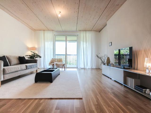 3.5 Zimmer, 76 m², EG