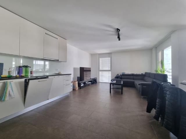 3.5 Zimmer, 77 m², 3. Stock