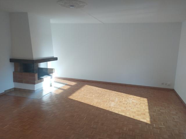 3.5 Zimmer, 77 m², 3. Stock