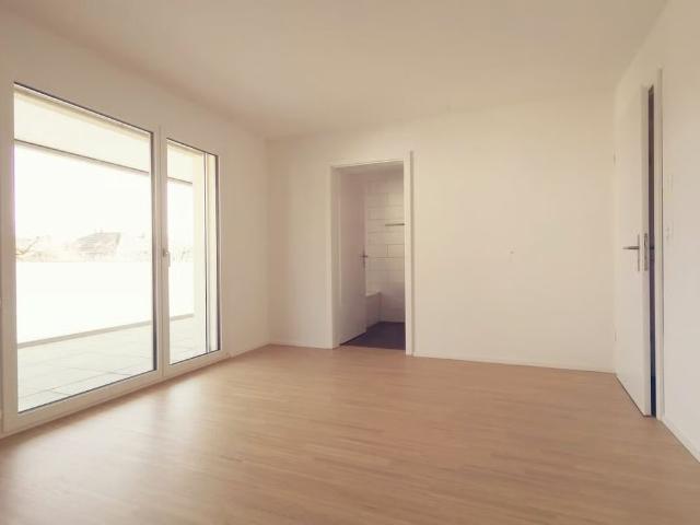 3.5 Zimmer, 77 m², 3. Stock