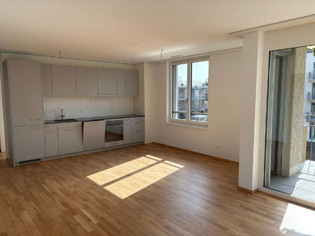 3.5 Zimmer, 77 m², 2. Stock
