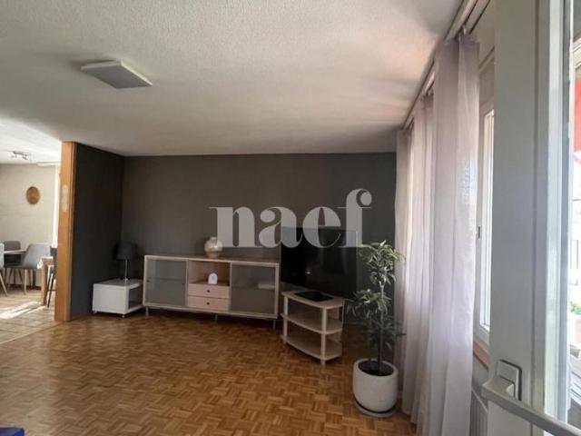3.5 Zimmer, 77 m², 2. Stock