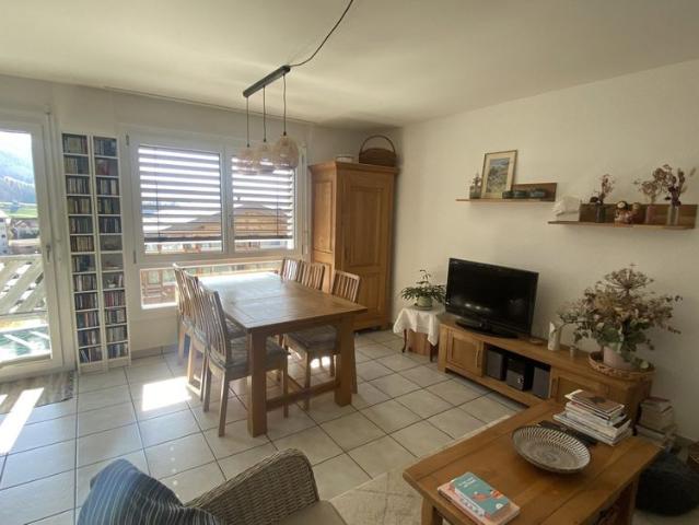 3.5 Zimmer, 77 m², 2. Stock