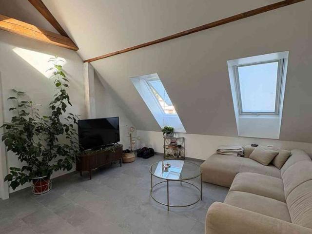3.5 Zimmer, 77 m², 2. Stock