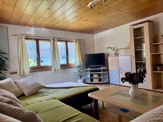 3.5 Zimmer, 77 m², 2. Stock