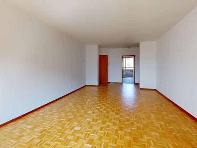 3.5 Zimmer, 77 m², 5. Stock