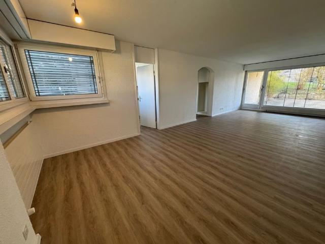 3.5 Zimmer, 77 m², EG