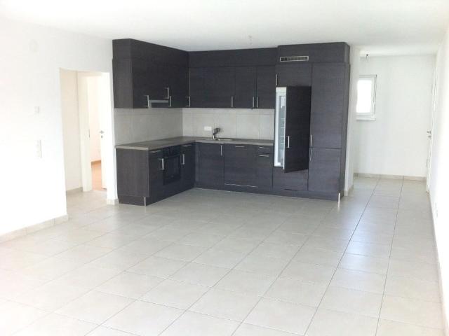 3.5 Zimmer, 77 m², EG