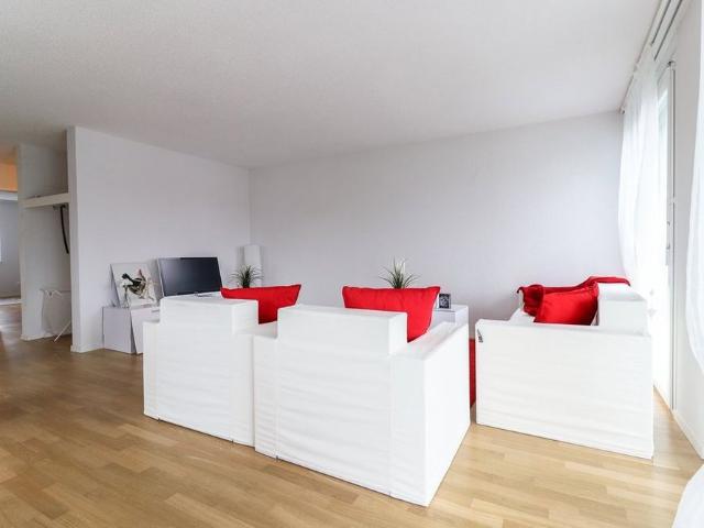 3.5 Zimmer, 79 m², EG