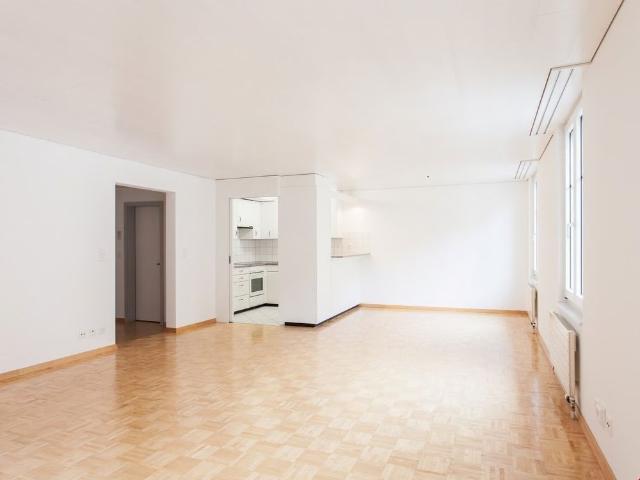 3.5 Zimmer, 79 m², EG