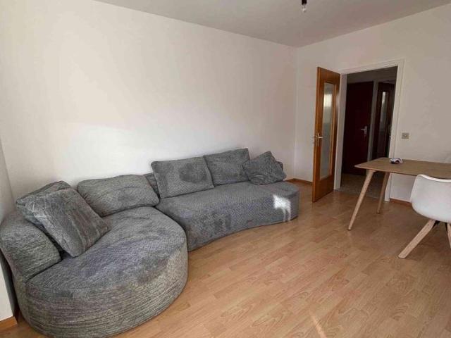 3.5 Zimmer, 70 m², 1. Stock