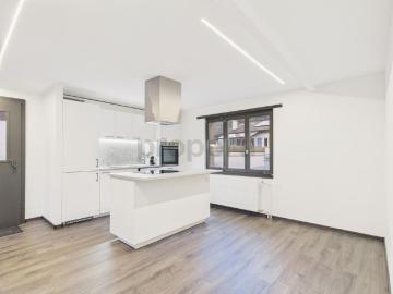 3.5 Zimmer, 70 m², 1. Stock