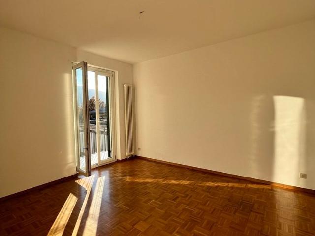 3.5 Zimmer, 70 m², 1. Stock