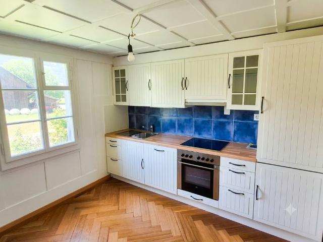 3.5 Zimmer, 70 m², 1. Stock