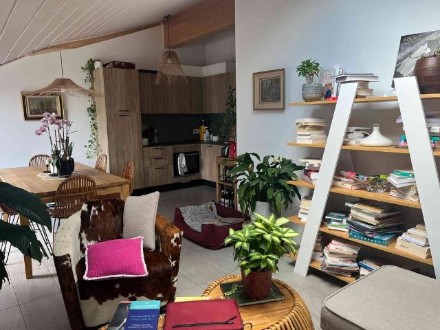 3.5 Zimmer, 70 m², 1. Stock