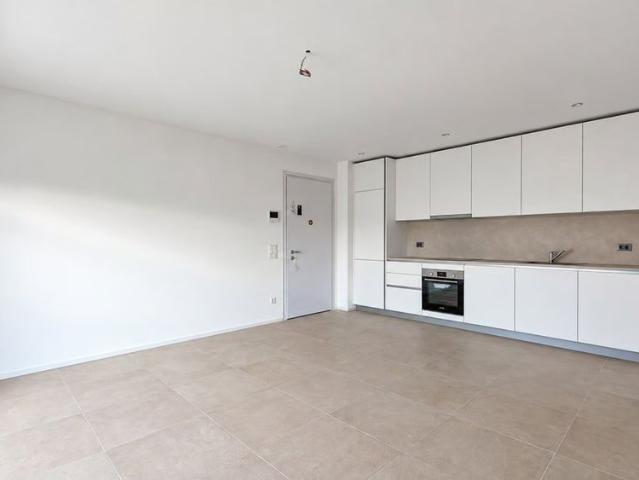 3.5 Zimmer, 70 m², 1. Stock