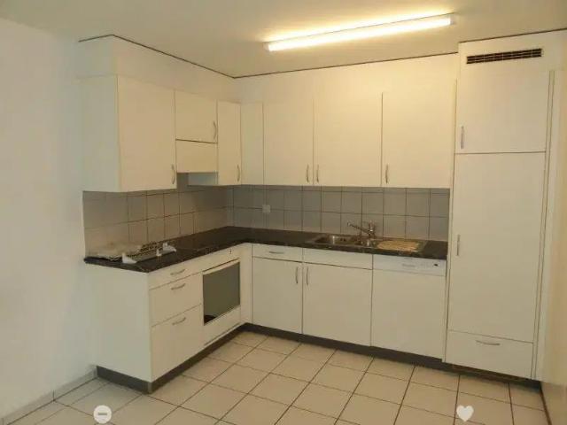 3.5 Zimmer, 70 m², 1. Stock