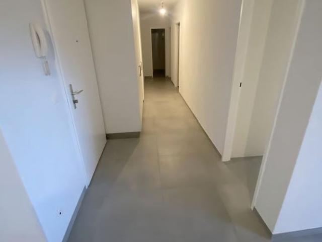 3.5 Zimmer, 70 m², 2. Stock