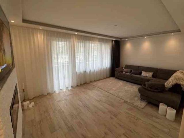 3.5 Zimmer, 70 m², 2. Stock
