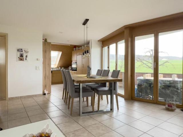 3.5 Zimmer, 71 m², 1. Stock