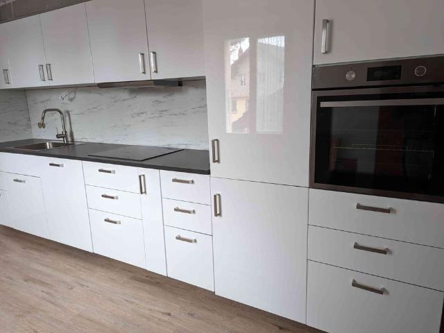 3.5 Zimmer, 72 m², 1. Stock