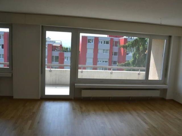 3.5 Zimmer, 72 m², 2. Stock