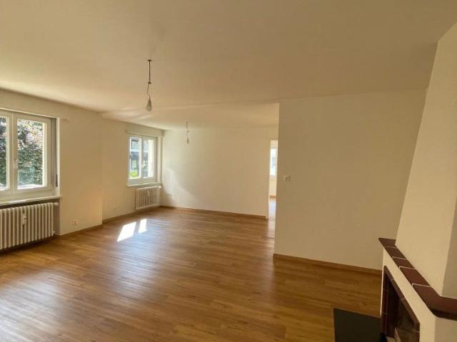 3.5 Zimmer, 72 m², EG
