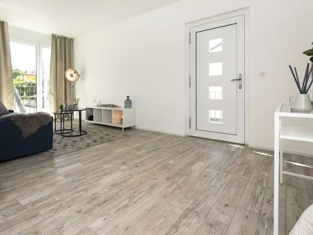 3.5 Zimmer, 73 m², 1. Stock