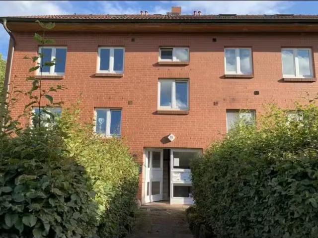 3,5 Zimmer 73 m² 680 € Kaltmiete Wohnungen in Schönberg