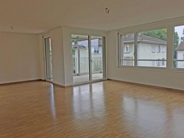 3.5 Zimmer, 84 m², 1. Stock