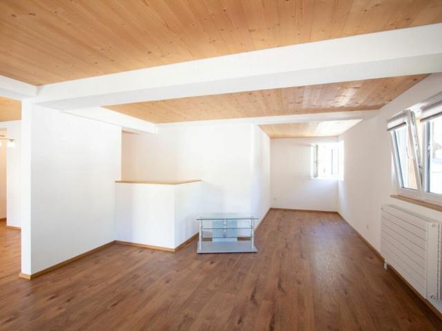 3.5 Zimmer, 84 m², 1. Stock