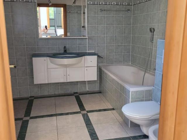 3.5 Zimmer, 84 m²
