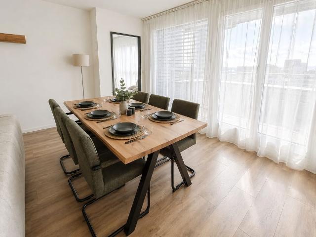 3.5 Zimmer, 84 m², 6. Stock