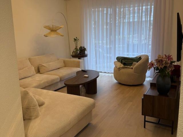 3.5 Zimmer, 84 m², EG