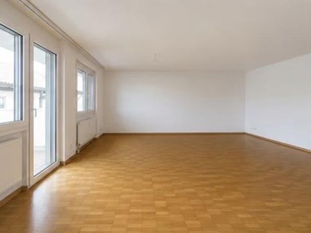 3.5 Zimmer, 84 m², EG
